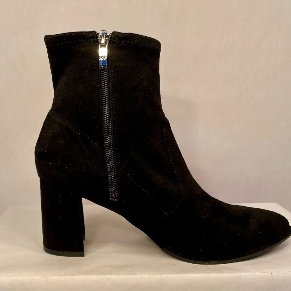 Marc Fisher Black Vegan Suede Women's Ankle Boots Size 8M - Picture 6 of 9
